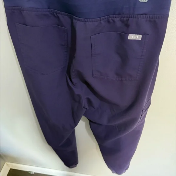 Figs Purple Shadow Set size Medium jogger pants - Picture 7 of 10